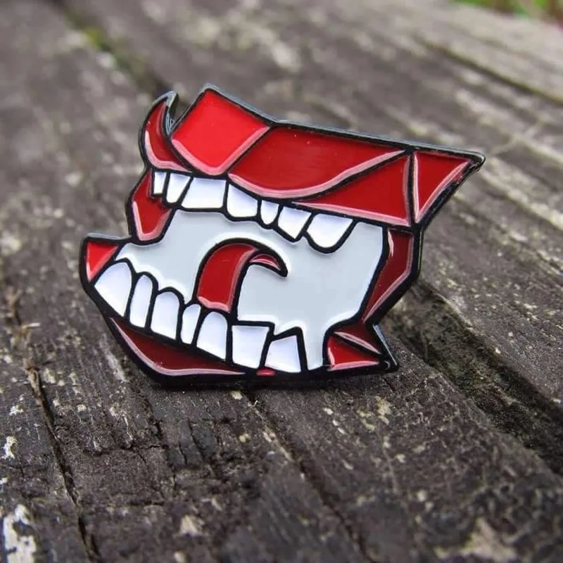 Howler | Эмалированные броши|Броши|