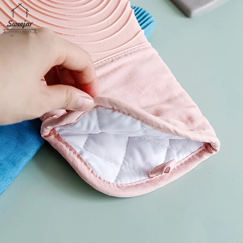 

Modern Simple Thick Silicone Heat-Proof Gloves Microwave Oven Heat Insulation Baking Gloves Kitchen Supplies Non-Slip Gloves