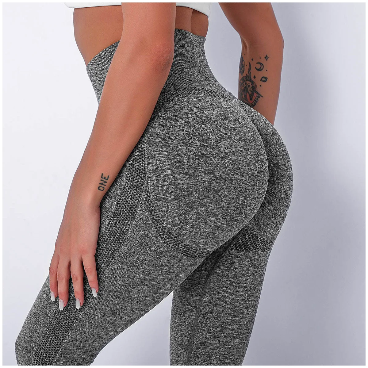

Seamless knitted sexy hips breathable smiley yoga pants sports running fitness pants