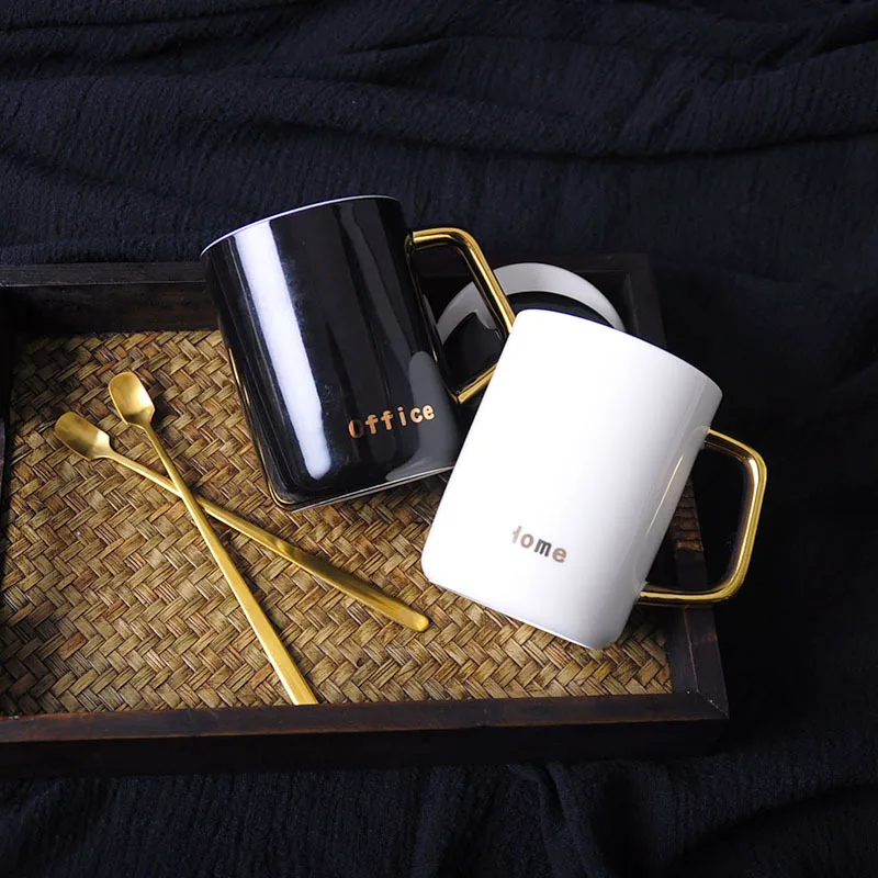 

Керамическая кофейная кружка с ложкой, 400 мл