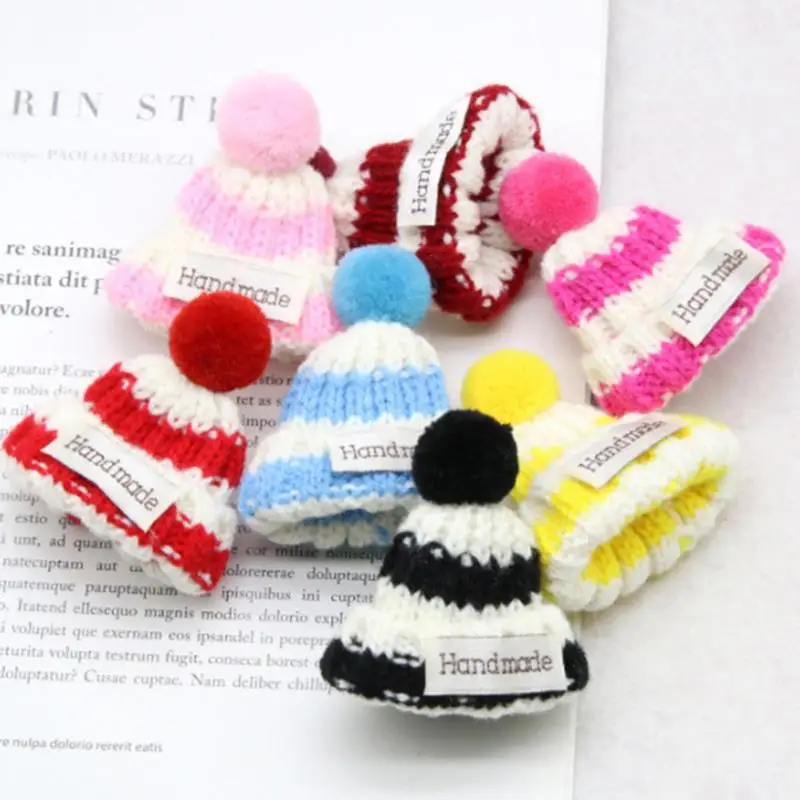 

1/6 1/12 Dollhouse Miniature Fashion Knitted Beanie Hat Cap With Hairball