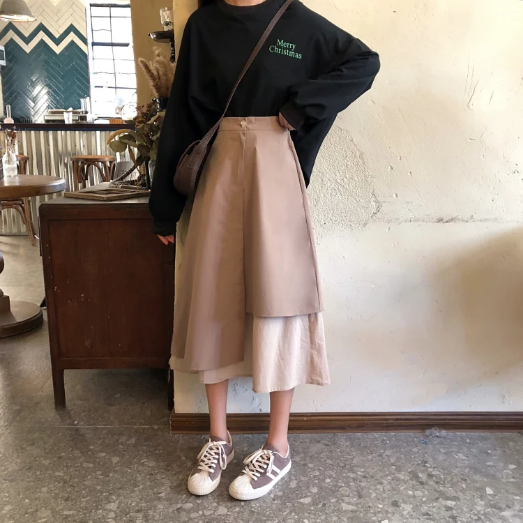 

Spring 2020 Women Pleated Skirt A Line Black&Whirte Splicing double layers Long Skirt Party Vintage Midi Skirts Korean version
