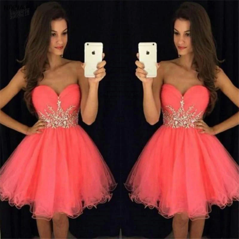 

2020 Short Prom Dresses A Line Sweetheart Sleeveless Mini Tulle Beaded Crystals Elegant Cocktail Dresses