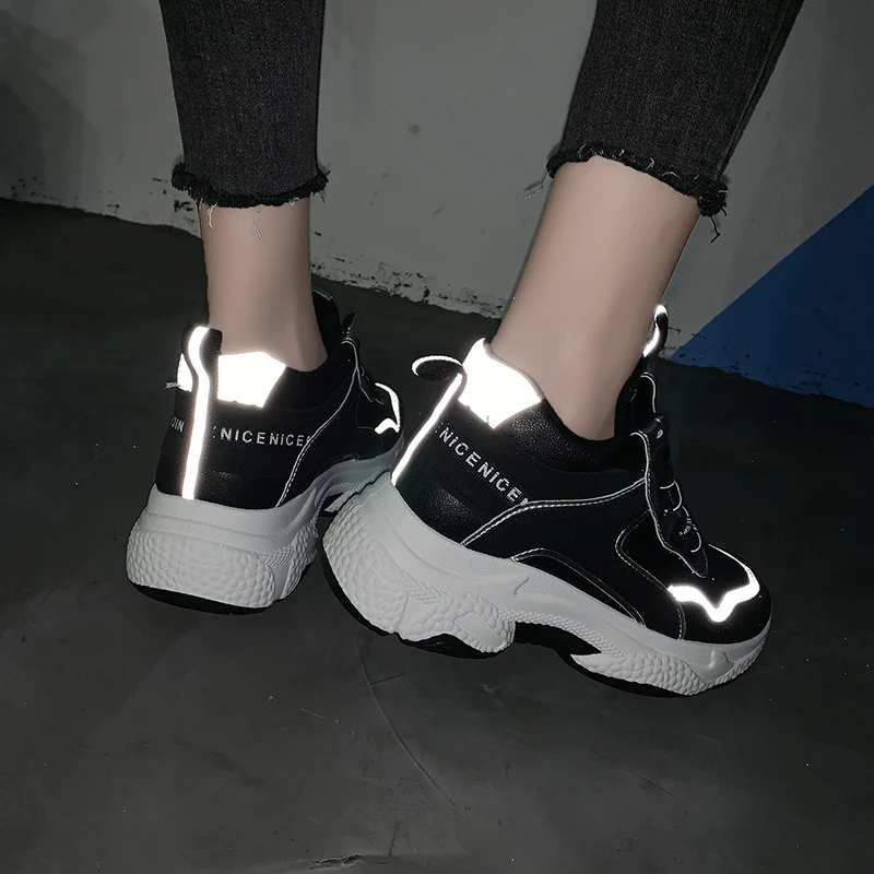 2020 Весенняя женская модная обувь Светоотражающие Кроссовки Повседневная на