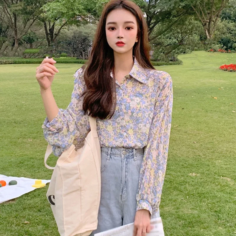 

Летняя рубашка с отложным воротником и цветочным принтом, Солнцезащитный Топ, Корейская свободная универсальная рубашка в гонконгском сти...