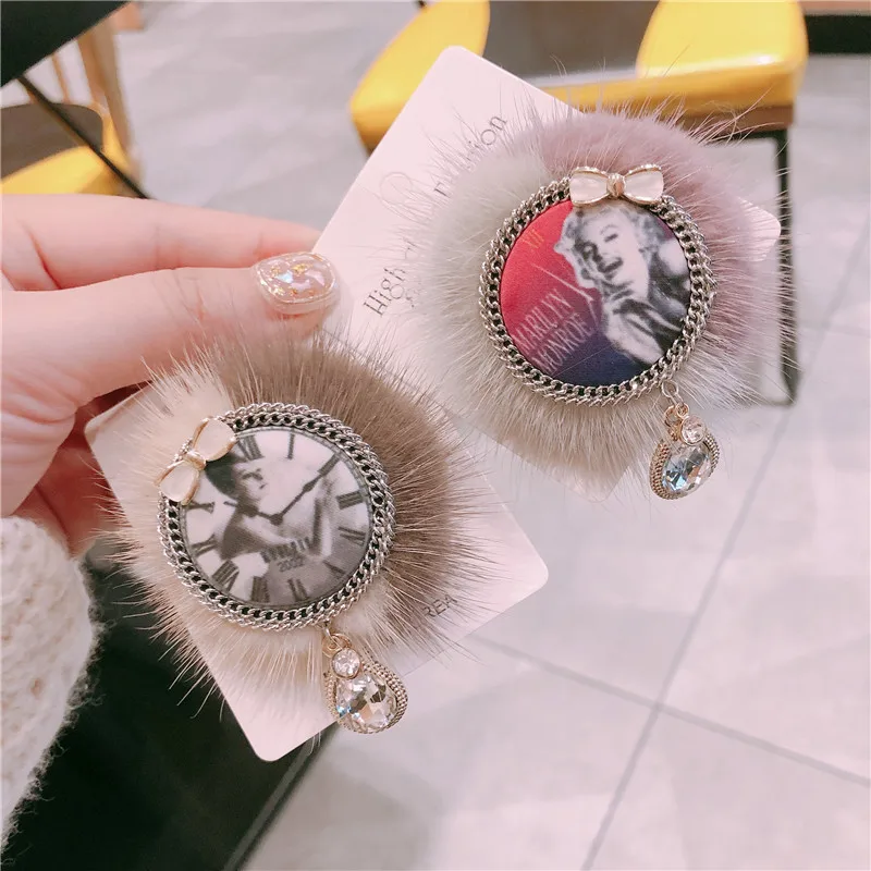 

Women Brooches Pins Badge Coat Big Metal Vintage Retro Star Bee Lace Pearl Handmade Wholesale Series Accessories-SW