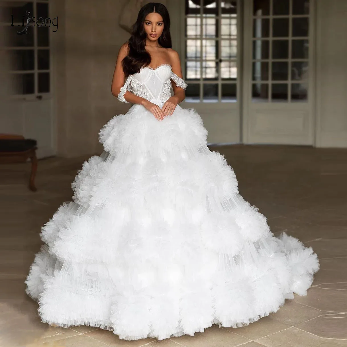 

Off the Shoulder Ball Gown Bridal Dress 2022 Extra Puffy Ruffles Tulle Evening Dresses Formal Pageant Gown Bride Wear Photoshoot