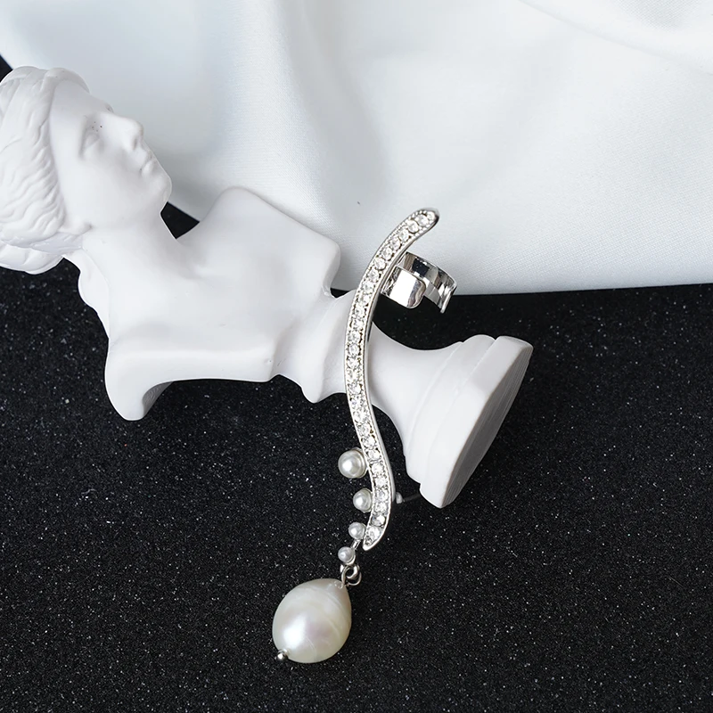 

Shiny Rhinestone Ear Bones Clip Easy-match Freshwater Pearl Ear Cuff Women Statement Pendant Earrings Pendientes