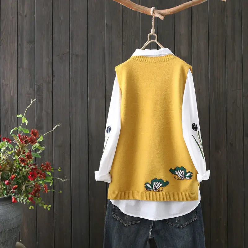 Жилет женский вязаный с круглым вырезом Осень-зима | Женская одежда