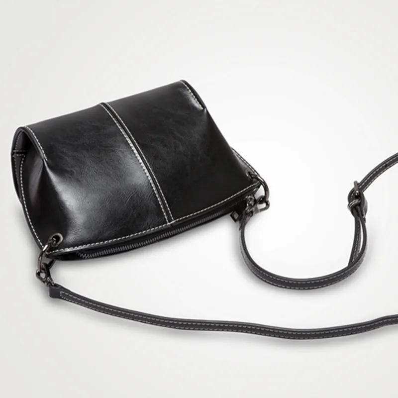 

Female bag 2020 new large capacity European and American fashion middle-aged lady mother bag crocodile pattern handbag