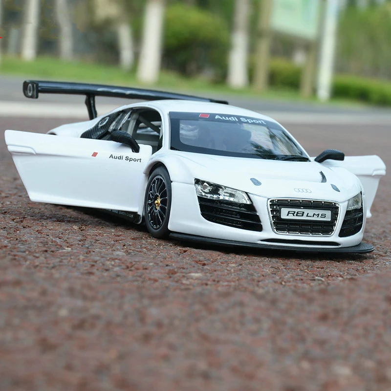 1:24 литье под давлением модель автомобиля Audi R8 Металлическая задняя крышка 3C