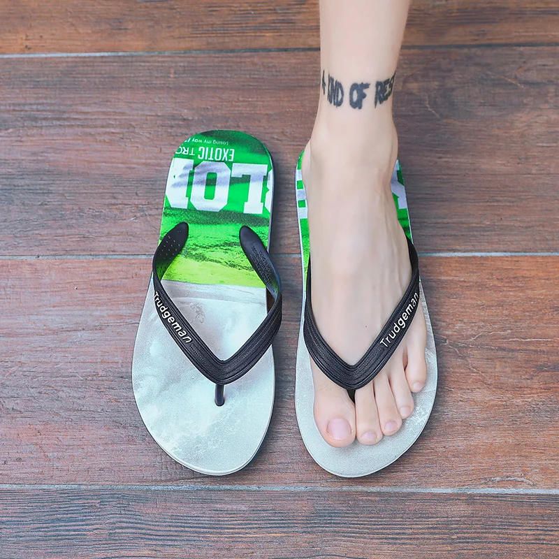 2020 новые летние легкие мужские тапочки в елочку пляжные домашние Тапочки | Обувь