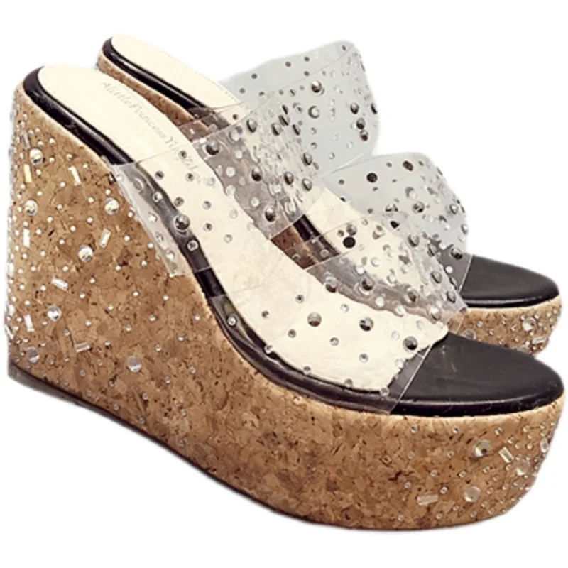 

High-Heeled Shoes Lady Glitter Slides House Slippers Platform Slipers Women Rivet On A Wedge Rubber Flip Flops Jelly 2021 Hawaii