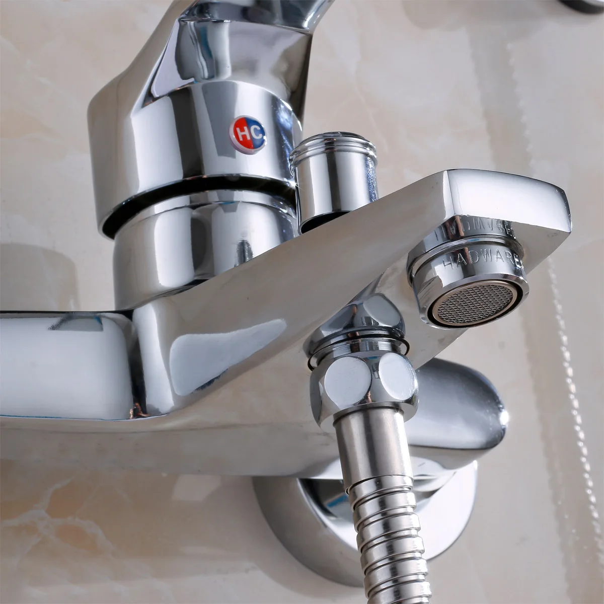 

Chrome Thermostatic Bathtub Faucet Freestanding Bath Shower Set Rotate Spout Floor Mounted Tub Mixer Tap Plastic Handshower