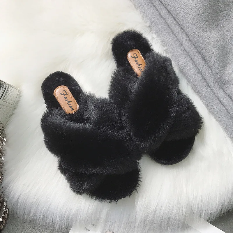 

New Winter Ladies Indoor Slippers Warm And Comfortable Faux Fur Women Outdoor Slippers Fashion Fluffy Slippers