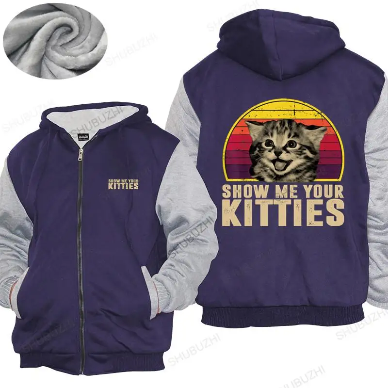 

Hoodies & Sweatshirts