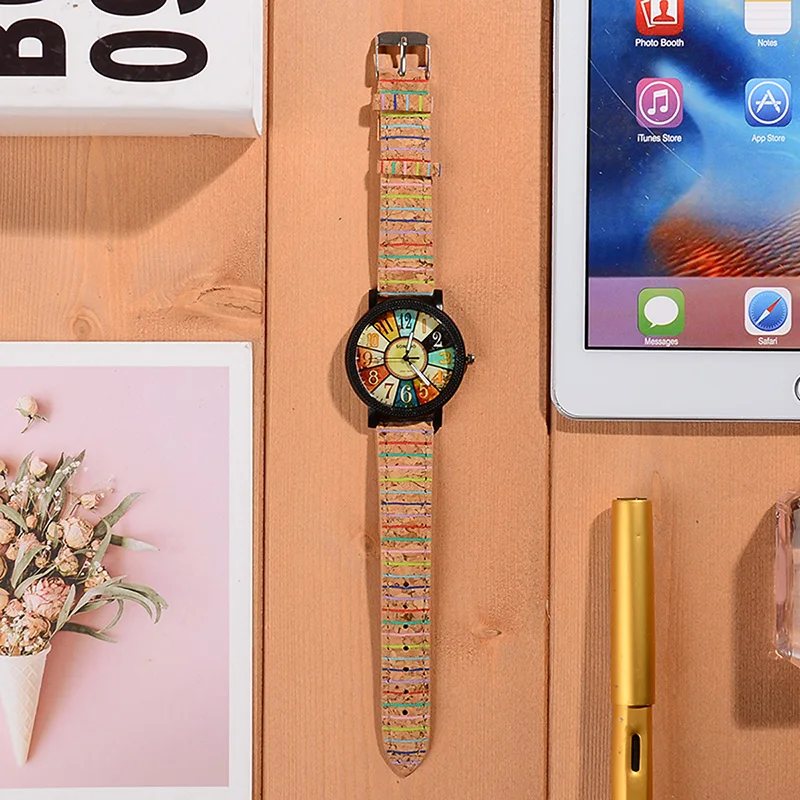 Часы наручные женские кварцевые с компасом цифровые спортивные в полоску