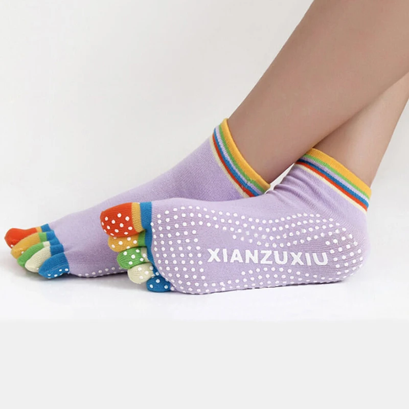 

Новинка, 1 пара, прочные хлопковые носки для йоги с пальцами, спортивные массажные носки для пилатеса, противоскользящие женские носки для й...