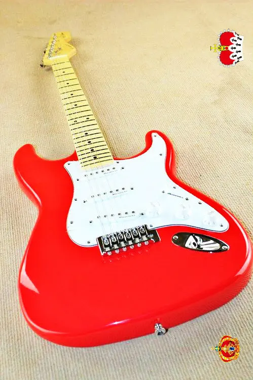 Высококачественная искусственная красная однотонная задняя подставка из