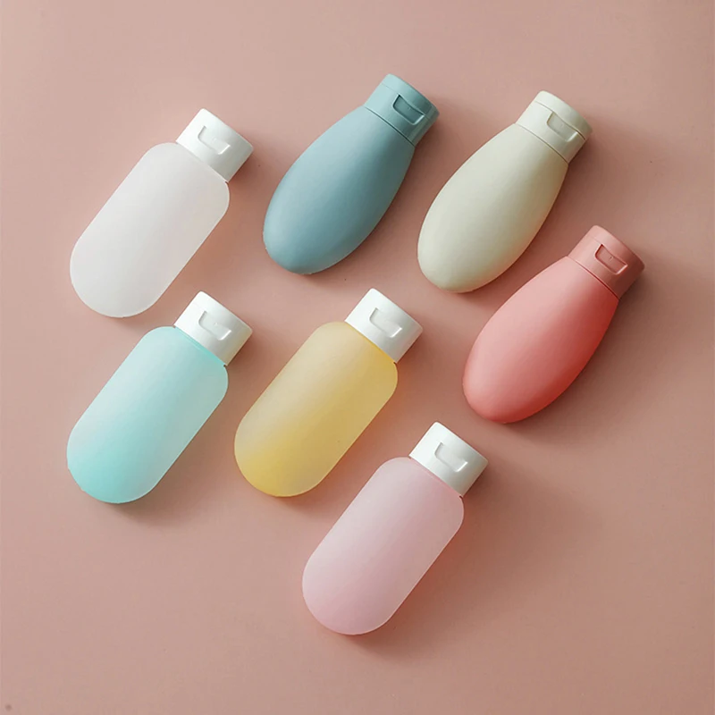 

3 Pieces/set Nordic Style Portable Essence Shampoo Shower Gel Bottle Container Travel Refillable Set Can Be Carried On The Plane