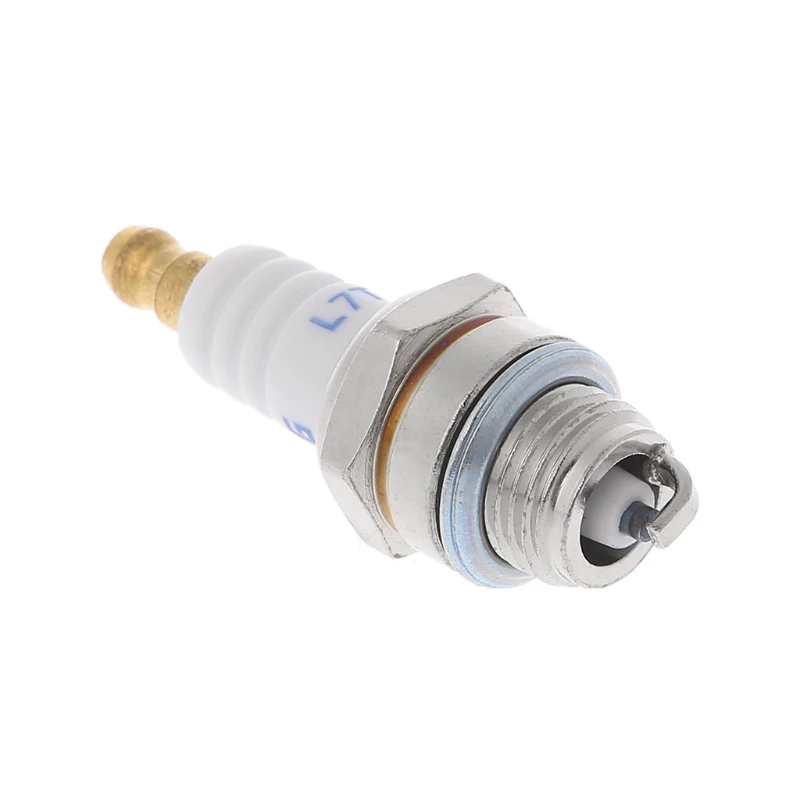 Замена аксессуаров для двигателя газонокосилки кустореза Свеча зажигания