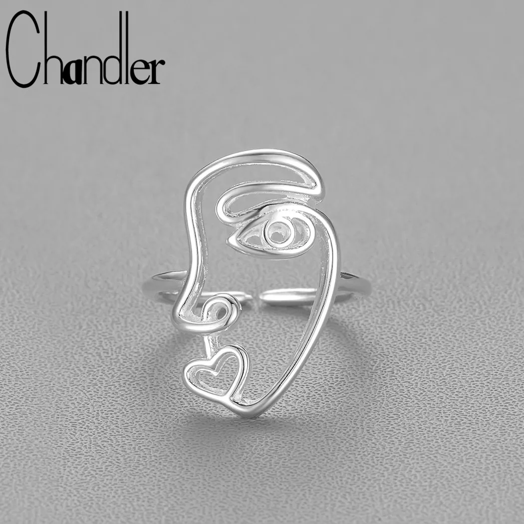 Женское кольцо в этническом стиле Chandler с абстрактным циферблатом золотистое на