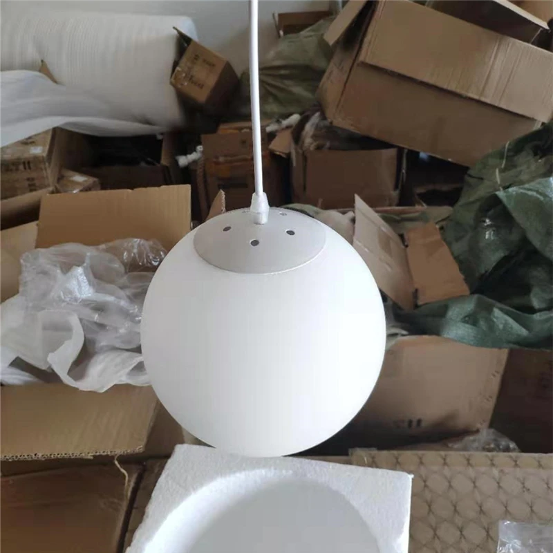 Vidrio blanco moderno bola colgante de luz moderna simple 3 cabeza 5 cabeza combinación lámpara colgante decoración industrial casa iluminación LED lámpara LED