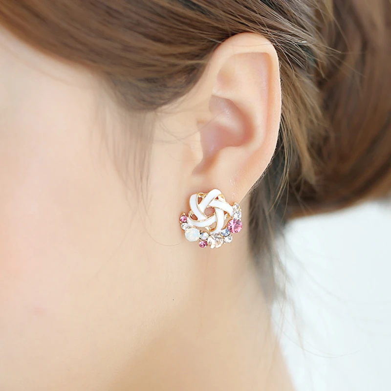 Серьги клипсы женские для ушей без пирсинга кольца с кристаллами шпиндель Клипсы