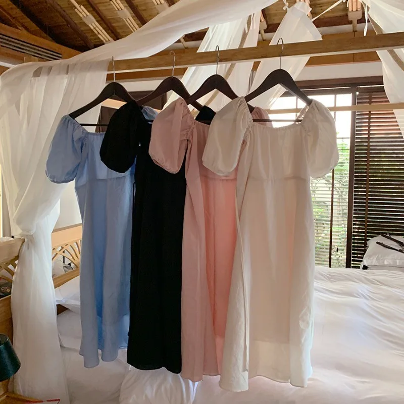 Женское платье с квадратным вырезом V-образным и пышными рукавами | Женская