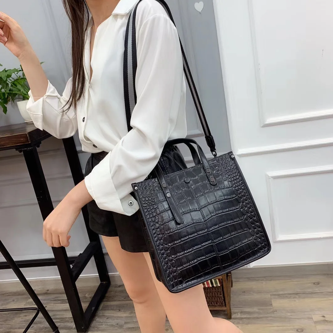 

2021 new leather women's shoulder bag fashion large capacity Tote Bag