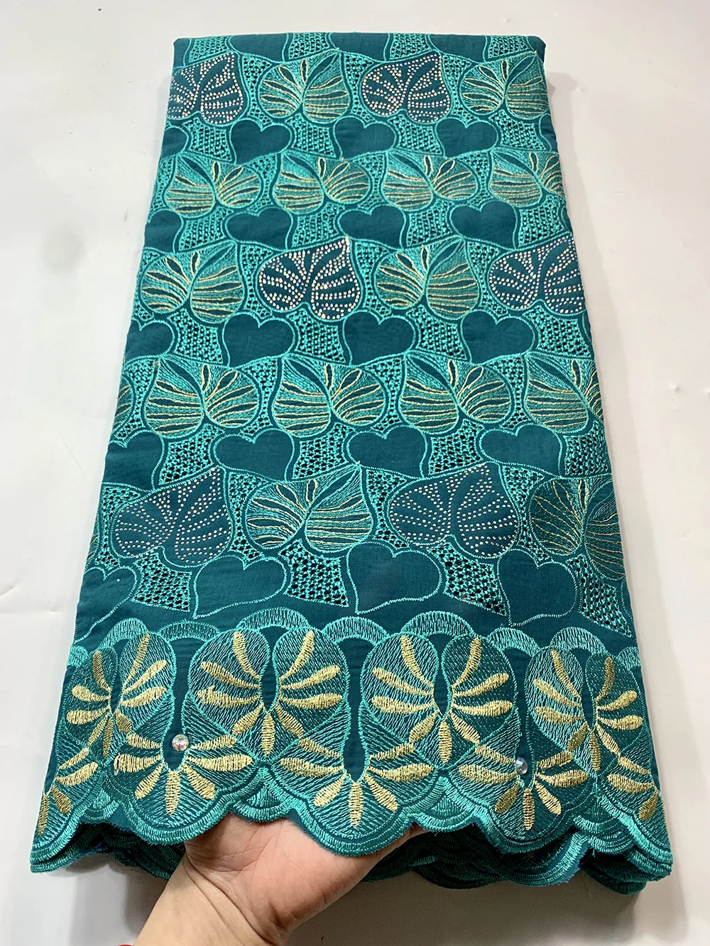 

2021 Newest Fashion design Embroidery African Cotton Lace Fabric 5 yards High Quality Swiss Voile Lace Fabrics For Party Dress