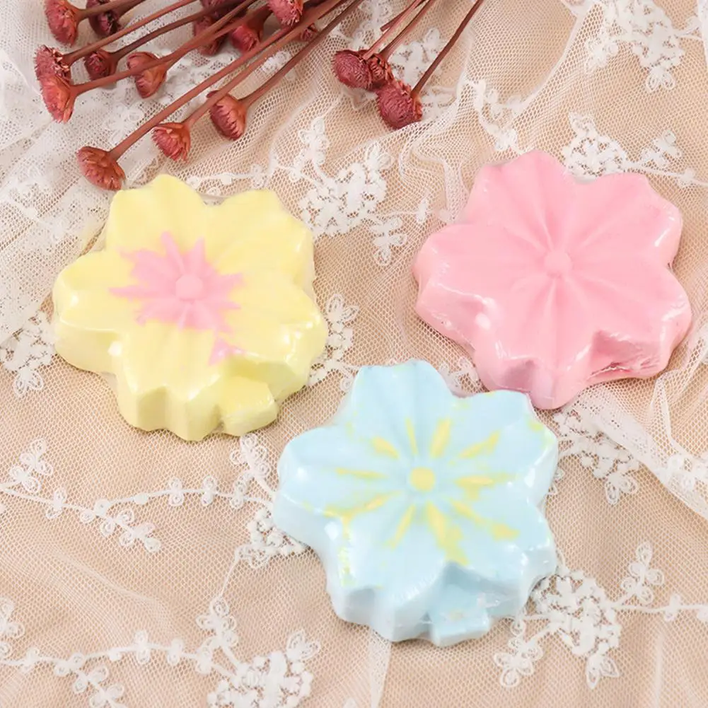 

1pcs Random Soap Petal Bath Salt Ball Moisturizing Foam Bath Oil Exfoliating Essential Salt Moisturizing Handmade Soap Z4F4