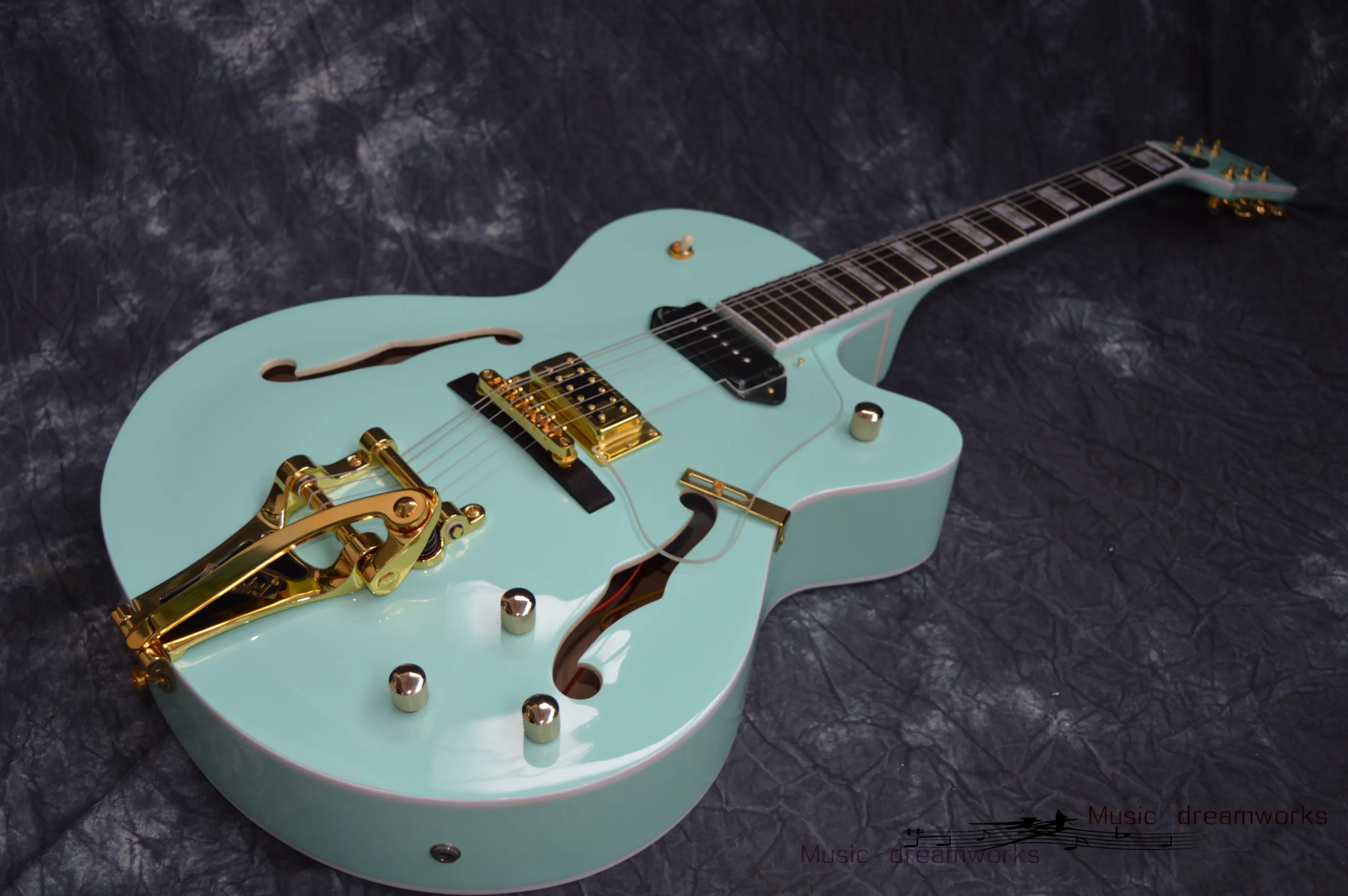 Электронная гитара с Bigsby Tremolo Golden Hardware производство Китай|Гитары| |