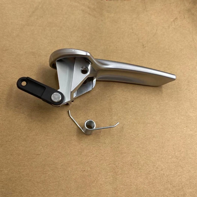 Внутренняя ручка для дверного подлокотника Jetta 2006-2011 |