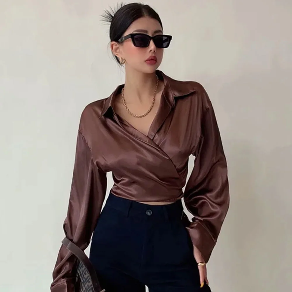 

Женская атласная рубашка DYLQFS, винтажная Облегающая рубашка кофейного цвета с V-образным вырезом, с длинным рукавом, повседневная, короткая, ...