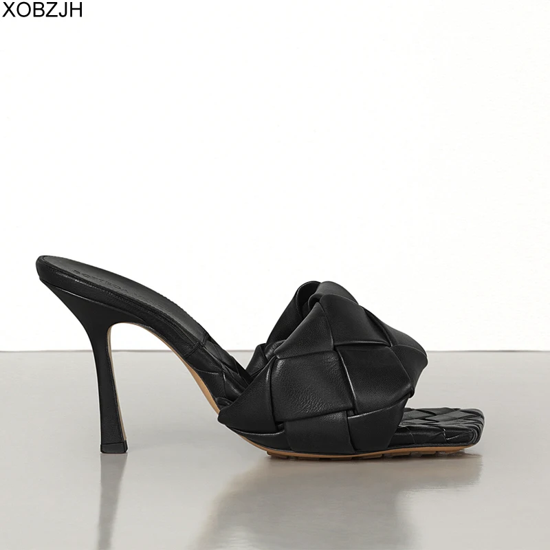 Женские дизайнерские сандалии на высоком каблуке черные белые синие кожаные