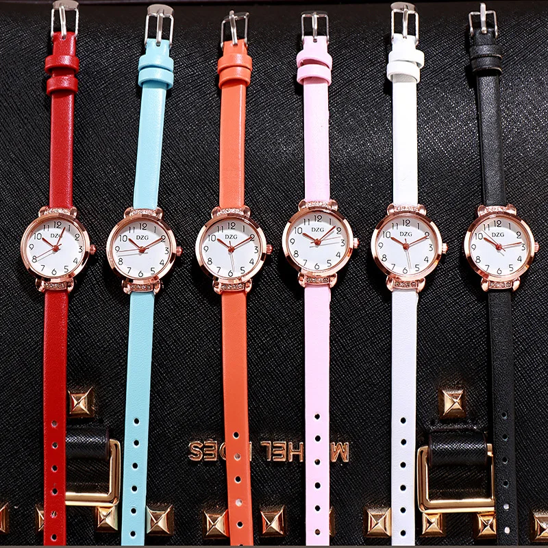

Ladies student comfortable soft leather strap watch Simple digital surface Ladies casual fashion trend quartz watch
