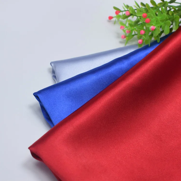 Мягкая блестящая синяя эластичная атласная ткань для платья рубашки пижамы