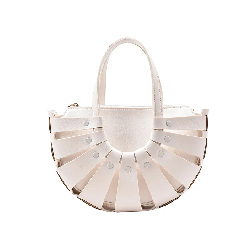 

Straw Rattan Semicircle Design Small Tote Bags for Women 2021 Summer Lady Beach Shoulder Crossbody Bag Female Travel Handbags