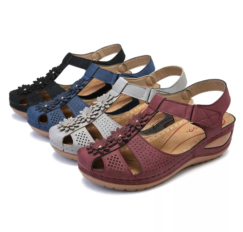 

Summer women's large non slip lightweight round head Roman Velcro super comfortable slope heel comfortable Baotou Sandal