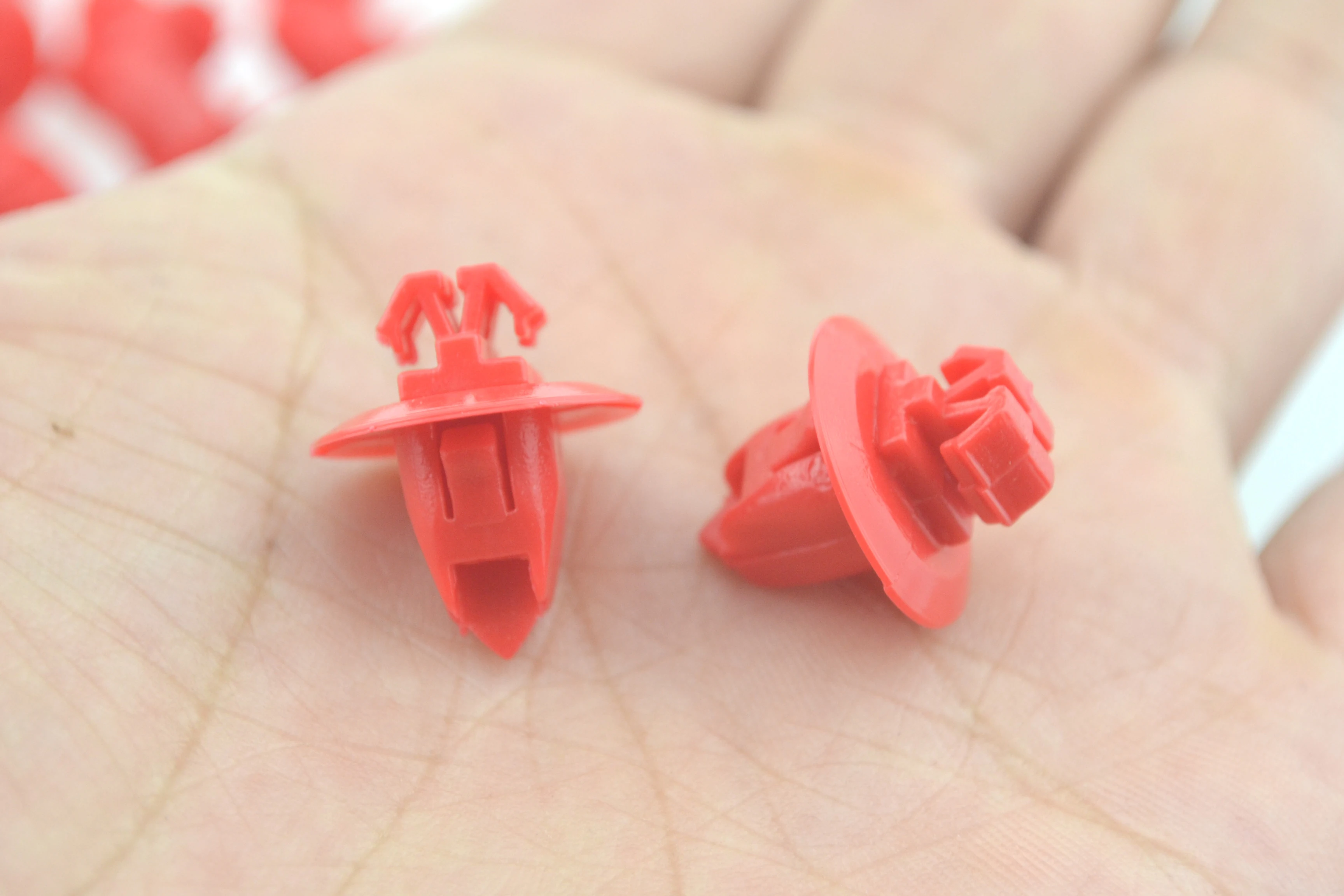 

5pcs Nylon Bumper Clips Trim Mountings Pin Fender Retainer Fastener Screws for Toyota 90904-67037