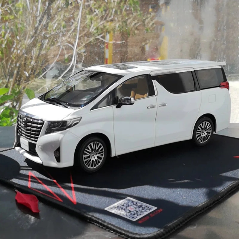

Original 1/18 Simulation Alloy Car Model Car Door Sunroof Can Open Car Decoration Gift Collection Toy