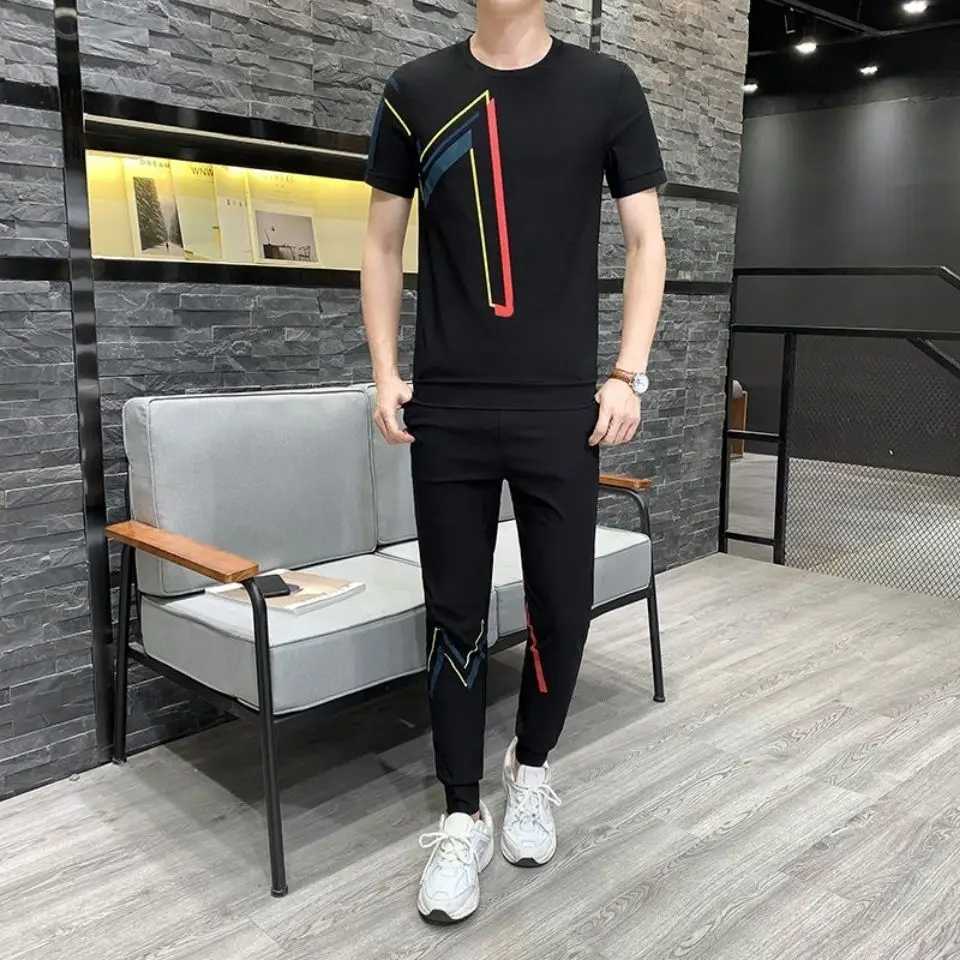 

2021 summer new two-piece set men's sports youth casual short sleeve T-shirt pants set
