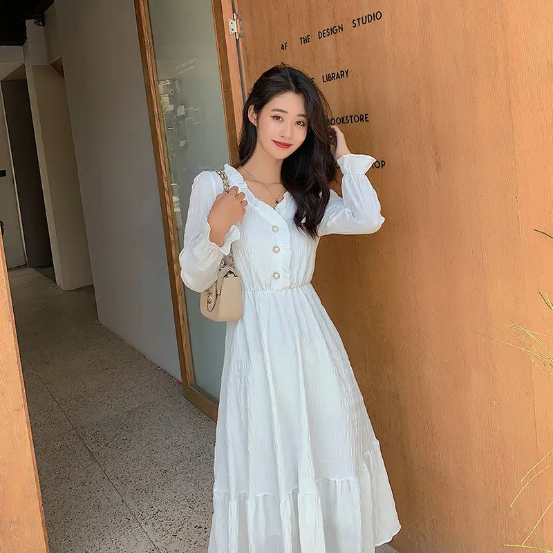 

2021 summer new fashion skirt Platycodon grandiflorum retro temperament fairy little fragrance white dress