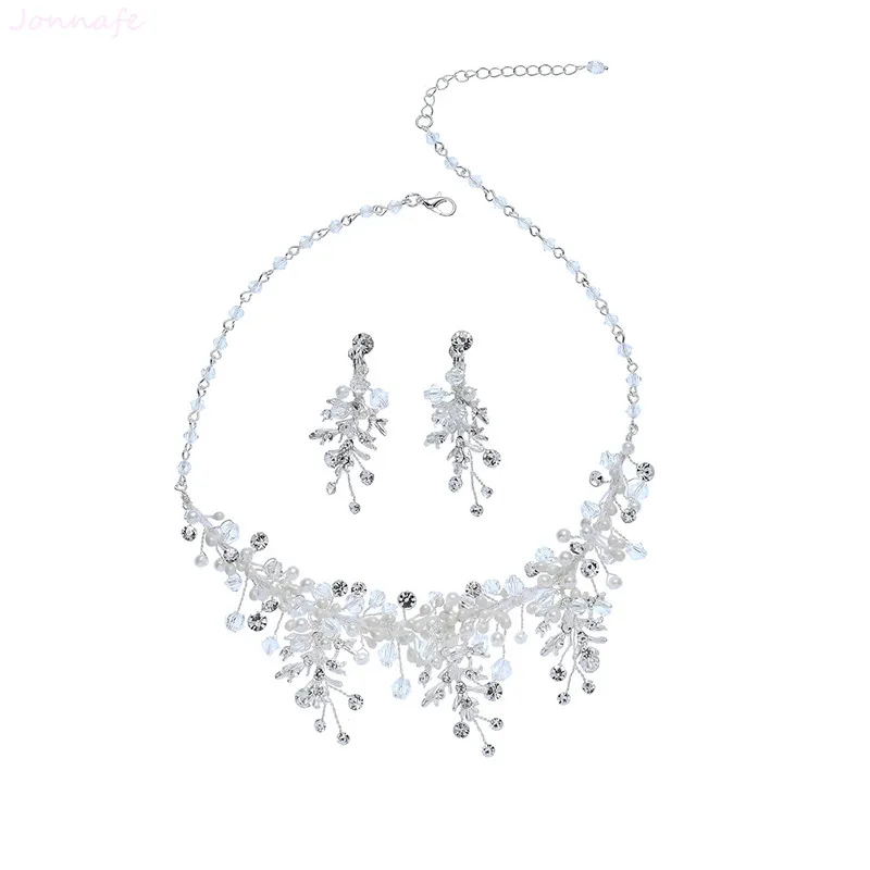 Очаровательный комплект свадебных украшений с жемчугом серебряного цвета