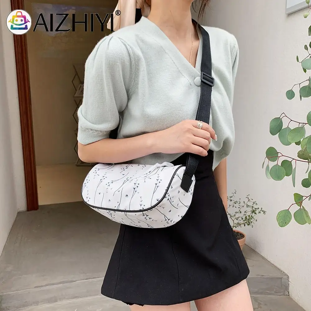 

Vintage Women Dandelion Printing Shoulder Bag Crossbody Messenger Bag Casual Ladies Small Handbags Purse Nylon Durable Bag
