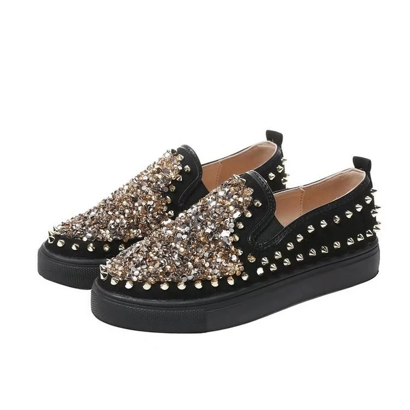 

2021 Spring and Summer New Rivet Sequins Casual and Comfortable Flat-bottomed Ladies Lazy Love Beanie Shoes Large Size