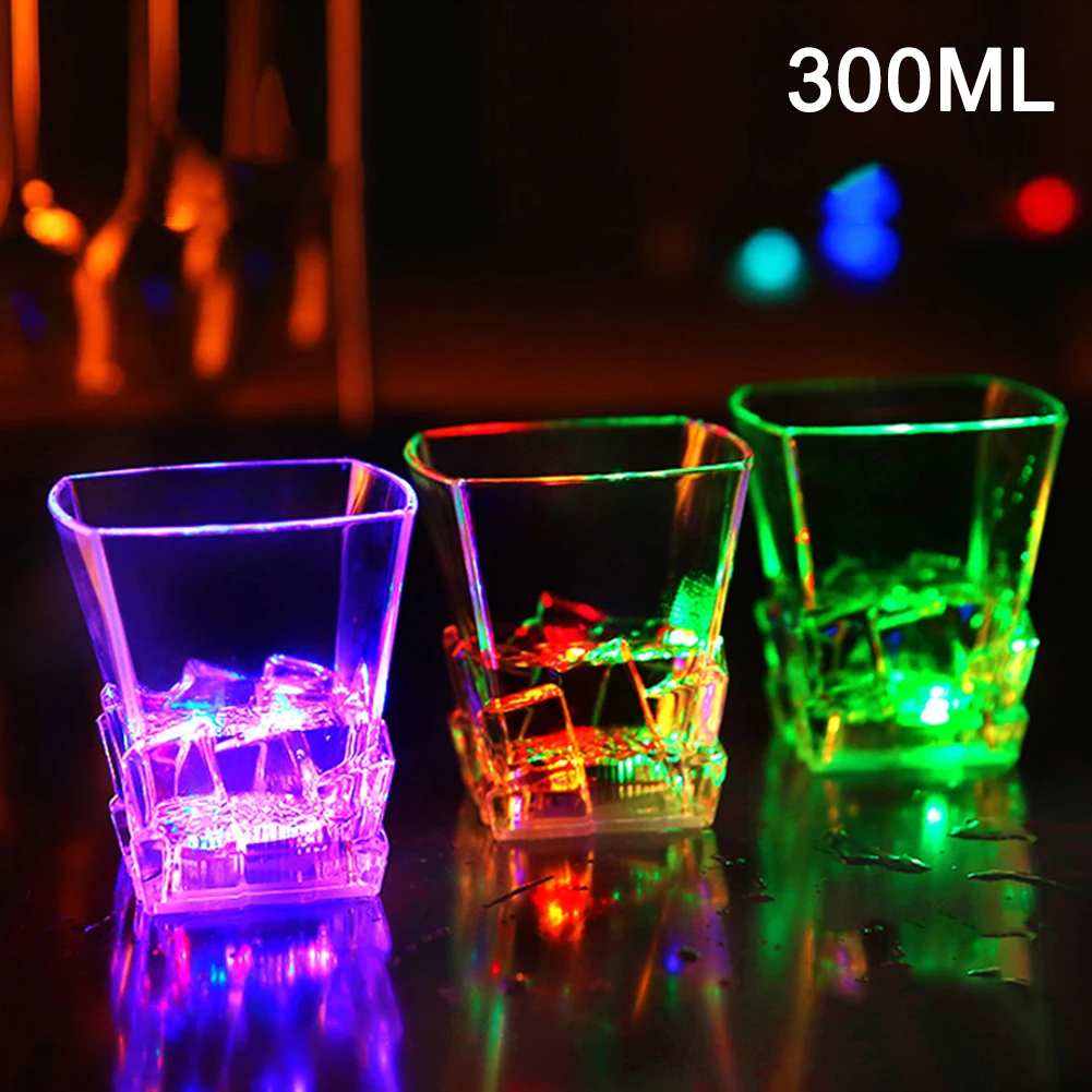 

LED Flash Magic Color Changing Dragon Glowing Cup Water Activated Light-Up Beer Coffee Milk Tea Wine Whisky Bar Mug Travel Gift