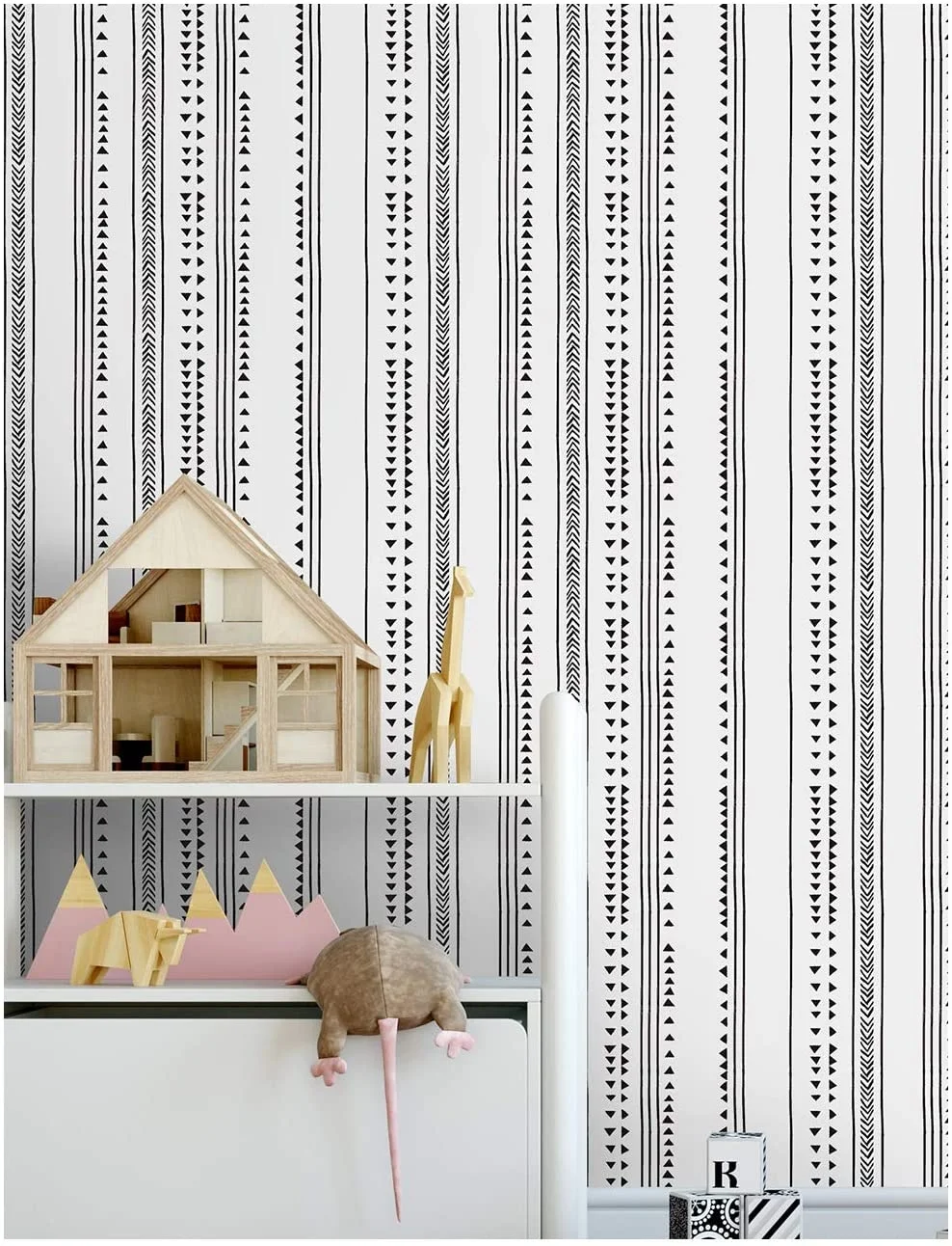 

Home Peel and Stick Wallpaper Arrow Trellis Black White Vinyl Self Adhesive Modern Triangle Wallcoverings for Wall Decor