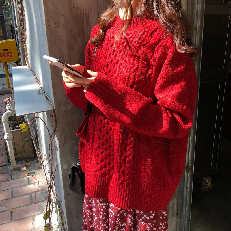 Женское трикотажное платье-свитер с принтом красное свободное платье